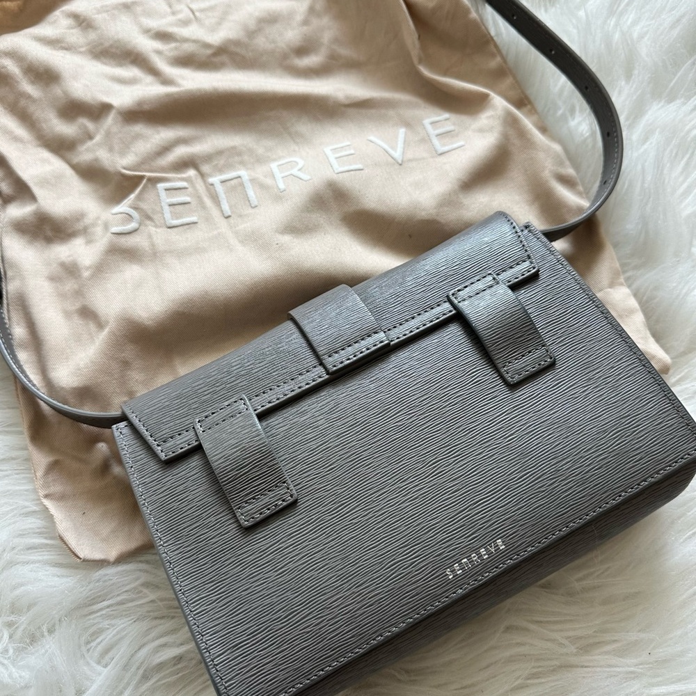 Used Excellent Condition Senreve Aria Belt Bag Grey - Picture 7 of 9